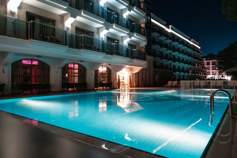 Three pools, two of them heated (4/4)